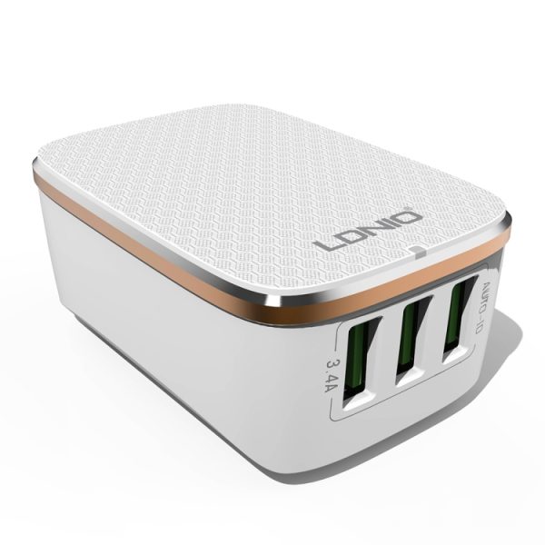 EDA00582801_2.jpg LDNIO A3304 17W 3 USB Interfaces Travel Charger Mobile Phone Charger,, US Plug, EU Plug, UK Plug, AU Plug