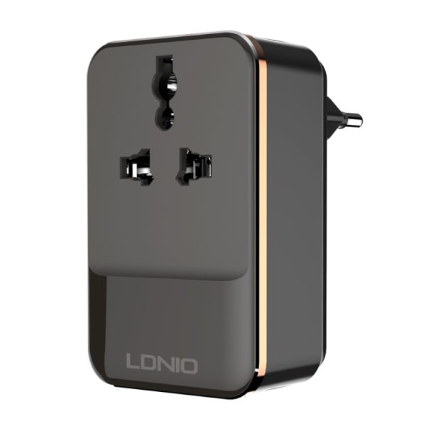 EDA005832_1.jpg LDNIO SC1205 Universal Conversion Socket + QC3.0 USB + USB Interfaces Multifunction Travel Charger Mobile Phone Charger, EU Plug