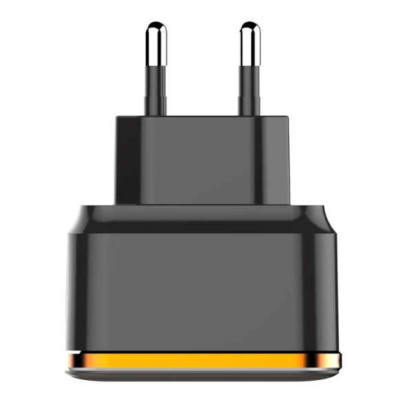 EDA005832_3.jpg LDNIO SC1205 Universal Conversion Socket + QC3.0 USB + USB Interfaces Multifunction Travel Charger Mobile Phone Charger, EU Plug