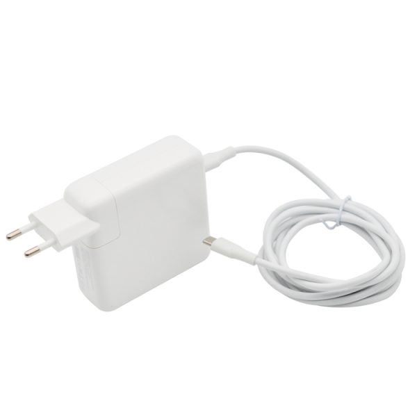 IP8G0133W_4.jpg 61W Type-C Power Adapter with 1.8m Cable, EU Plug, 61W EU Plug