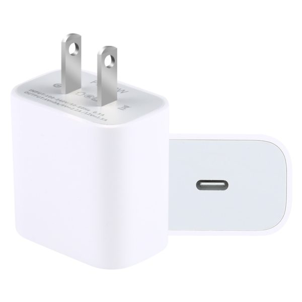 IP8G0733.jpg PD 20W Single USB-C / Type-C Interface Travel Charger, US Plug