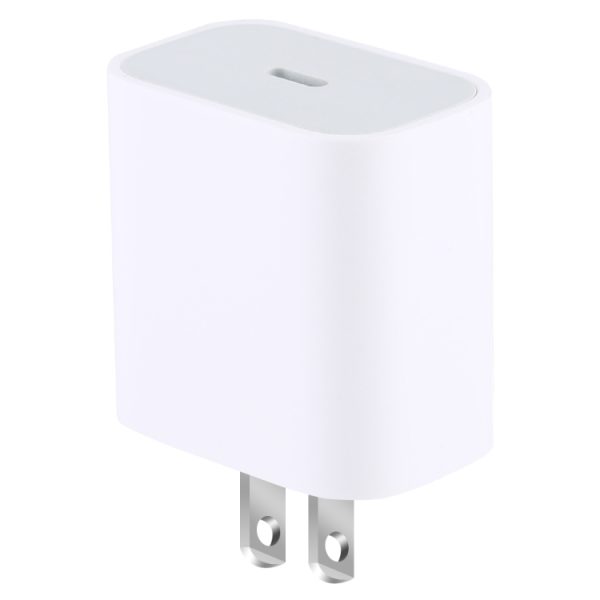 IP8G0733_2.jpg PD 20W Single USB-C / Type-C Interface Travel Charger, US Plug