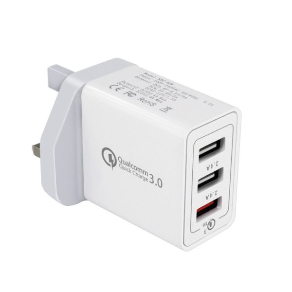 SYA0012997.jpg SDC-30W 30W QC 3.0 USB + 2.4A Dual USB 2.0 Ports Mobile Phone Tablet PC Universal Quick Charger Travel Charger, UK Plug