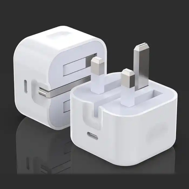 PD35W USB-C / Type-C Port Charger with 1m Type-C to Type-C Data Cable, UK Plug 6 PD35W USB-C / Type-C Port Charger with 1m Type-C to Type-C Data Cable, UK Plug - Image 6