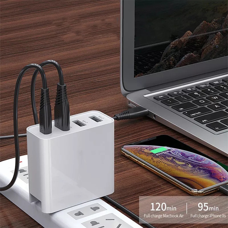 A3 PD 18W USB-C / Type-C + QC3.0 USB + Dual USB Interface Travel Charger, US Plug, EU Plug, UK Plug 7 A3 PD 18W USB-C / Type-C + QC3.0 USB + Dual USB Interface Travel Charger, US Plug, EU Plug, UK Plug - Image 7