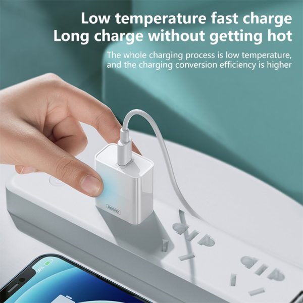 EDA003465701_B4.jpg REMAX RP-U70 Jane Series 20W USB-C/Type-C PD Fast Charger, CN Plug, EU Plug, UK Plug, US Plug