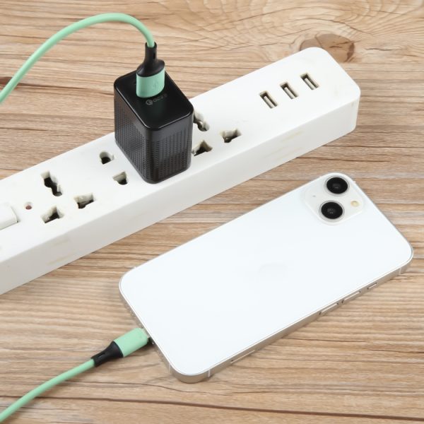 EPS0086B_4.jpg PD 20W USB-C/Type-C+QC 3.0 USB Ports Plaid Pattern Travel Charger, US Plug, US Plug (Black)