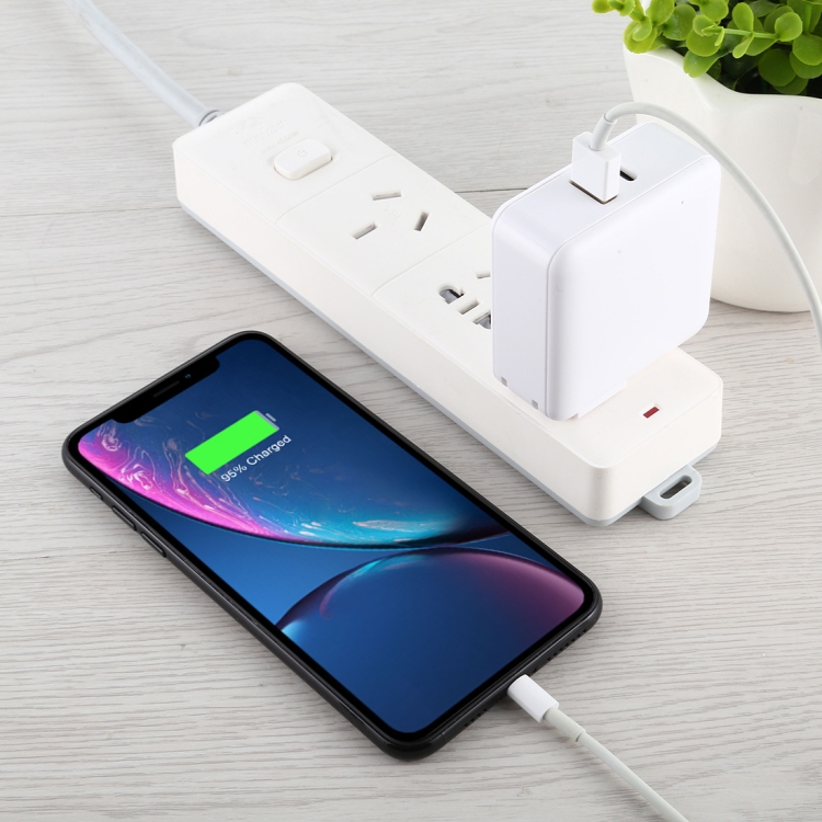 PD65W-A6 PD 65W 90 Degrees Foldable Pin Portable Multi-function USB Quick Charger, US Plug 7 PD65W-A6 PD 65W 90 Degrees Foldable Pin Portable Multi-function USB Quick Charger, US Plug - Image 7