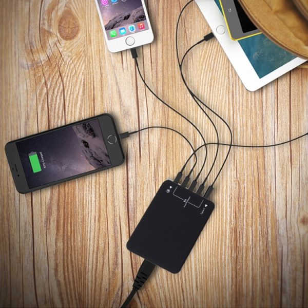 IP6G0848_10.jpg Q8118 1 Quick Charge 3.0 + 4 Smart Identification USB + 1 USB-C / Type-C 3.1 Desktop USB Charger