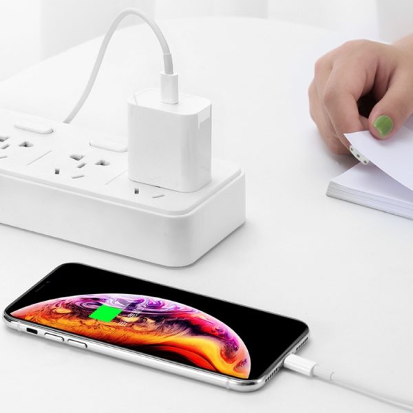 SYA001068001A_12.jpg 2 in 1 Single USB-C / Type-C Port Travel Charger + 3A PD 3.0 USB-C / Type-C to USB-C / Type-C Fast Charge Data Cable Set, Cable Length: 2m, 18W 2m