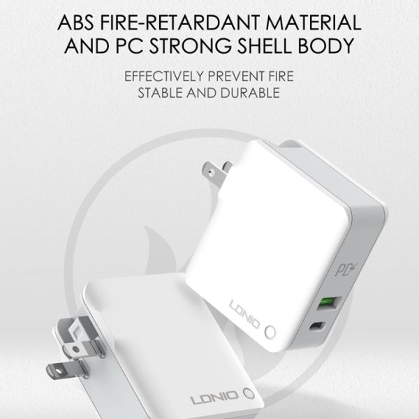 EPS0099_B3.jpg LDNIO A4403C 30W PD + Auto-id Foldable Fast Travel Charger with 1m Micro USB Cable, EU Plug, with Micro USB Cable, 30W with Micro USB Cable